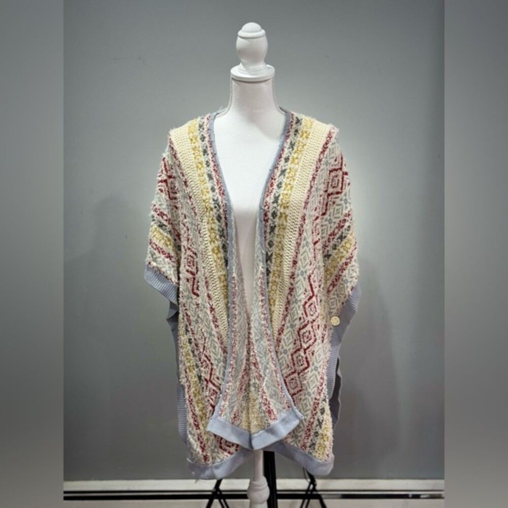 Clearance! Multicolor Cabi Siesta Fringe Poncho Sweater Size XS/S EUC